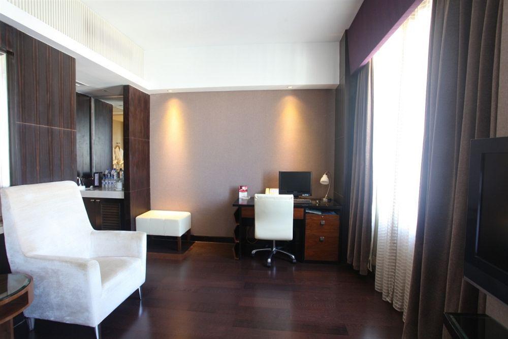 Beijing Changbaishan International Hotel Экстерьер фото